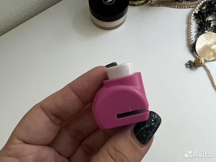 Фигурный дырокол для скрапбукинга цветочек