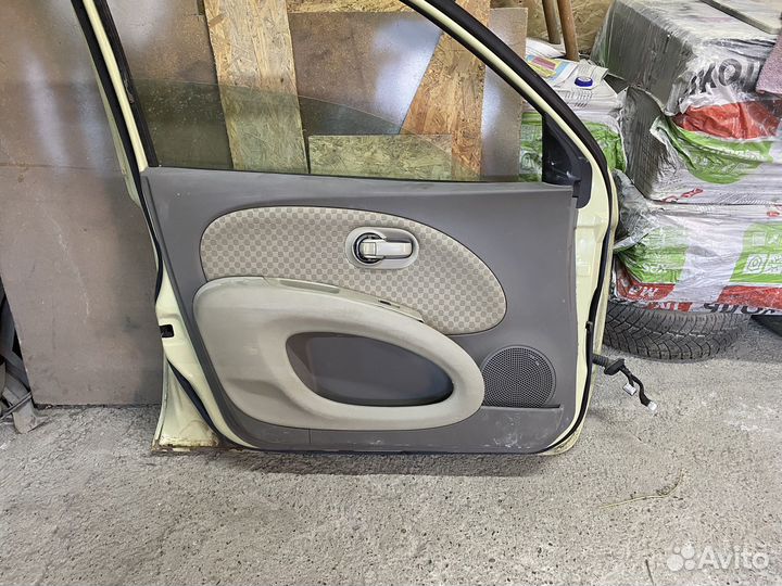 Nissan микра к12 дверь