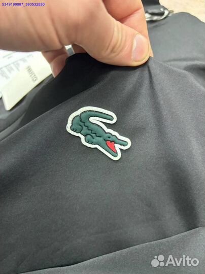 Яркая ветровка Lacoste для ярких дней