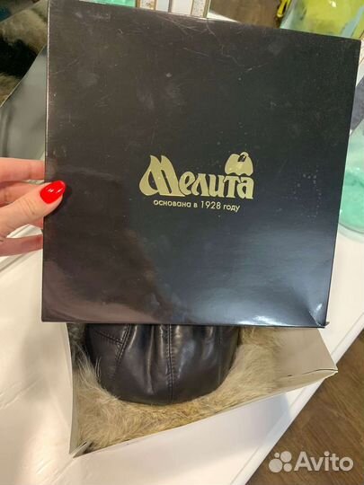 Женские меховые шапки натуральная