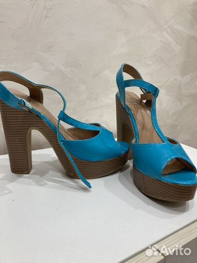 Босоножки женские 38 размер