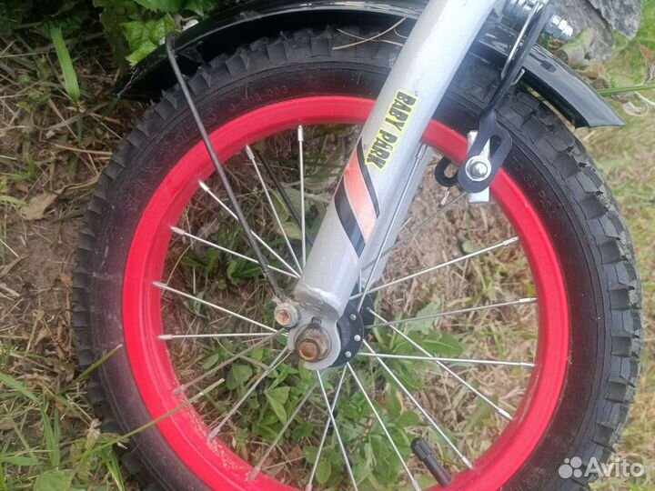 Детский велосипед с родительской ручкой