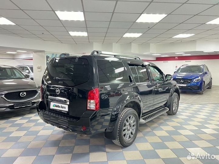 Nissan Pathfinder 2.5 AT, 2012, 255 852 км