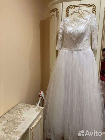 Вечернее платье и свадебное платье