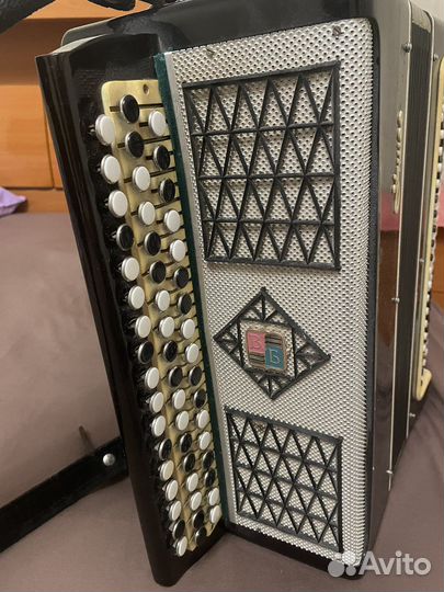 Баян унисон