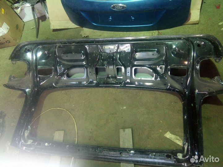 Ауди ку7 Q7 крышка багажника