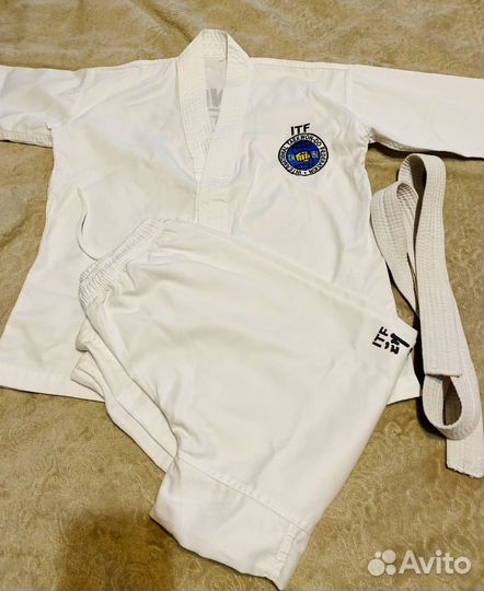 Кимоно для тхэквондо