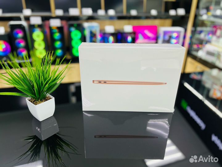 Macbook Air 13 2020 M1 8gb 256 Новый Для снг
