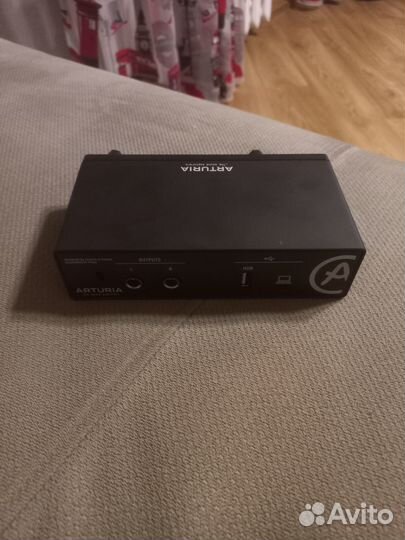 Звуковая карта arturia mini fuse 1