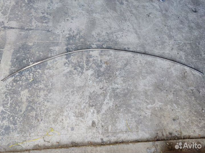 Молдинг крыши передний левый Nissan Almera седан 4