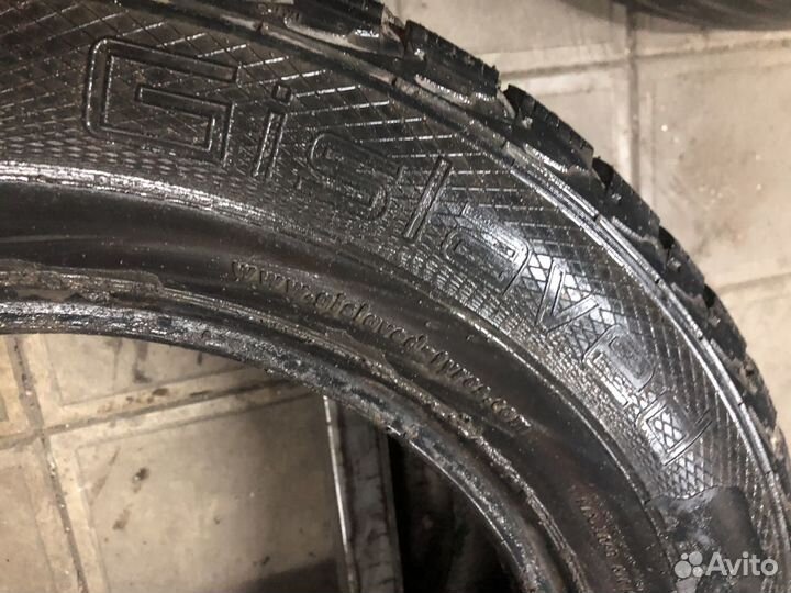 Gislaved Nord Frost 5 205/65 R15