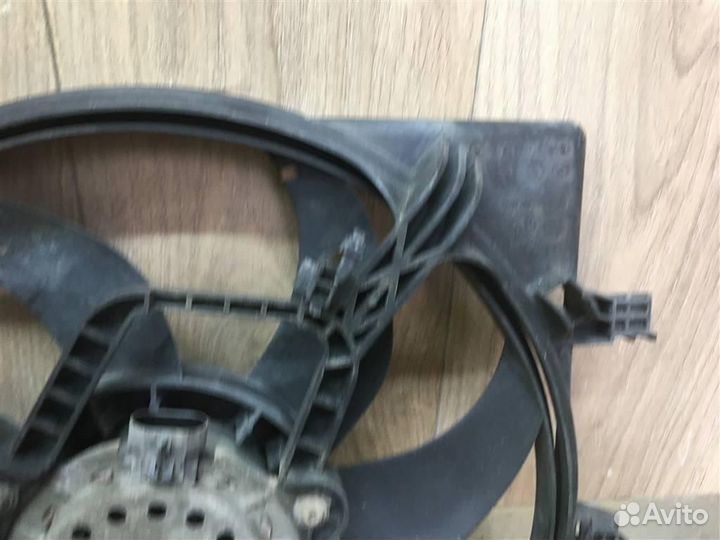 Вентилятор радиатора Opel Corsa D