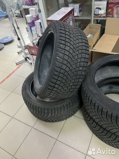 Michelin Latitude X-Ice North 2 265/45 R20 и 295/40 R20