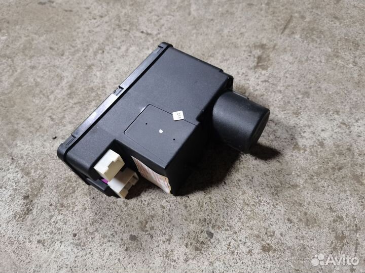 Компрессор центрального замка audi a6 c4