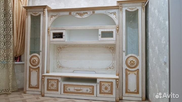 Стенка в гостиную новая со склада