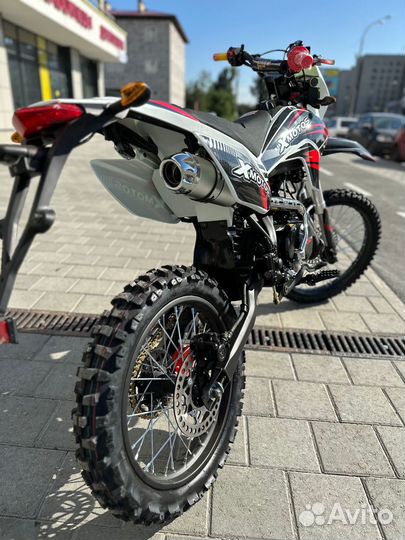 Питбайк X-motos 140 19/16 black