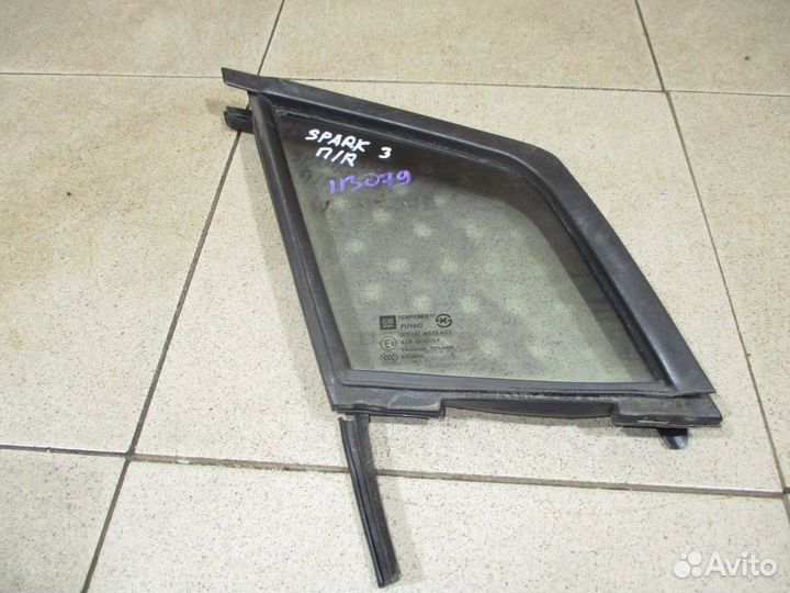 Стекло двери П/П (форточка) Chevrolet Spark 3