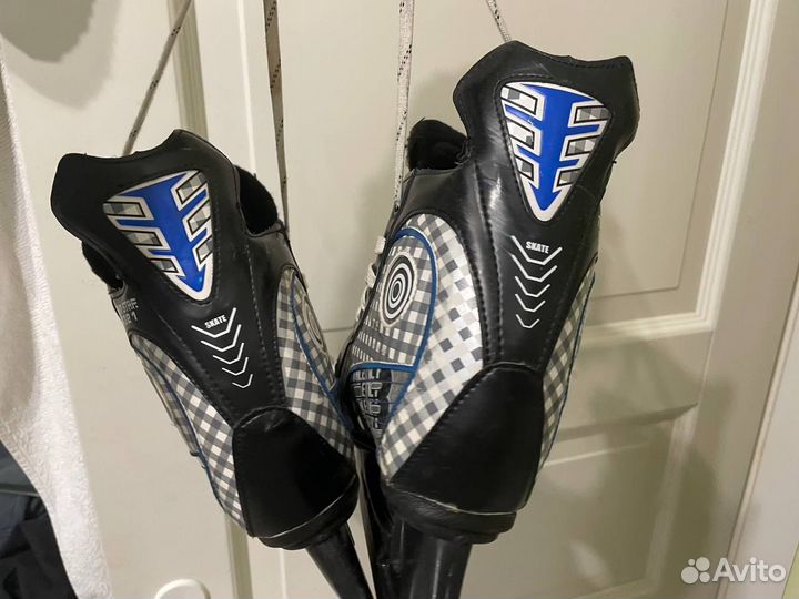 Коньки хоккейные 36 размер