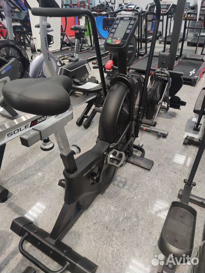 Велотренажер Аэробайк bronze GYM A800M PRO