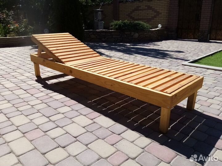 Шезлонг деревянный
