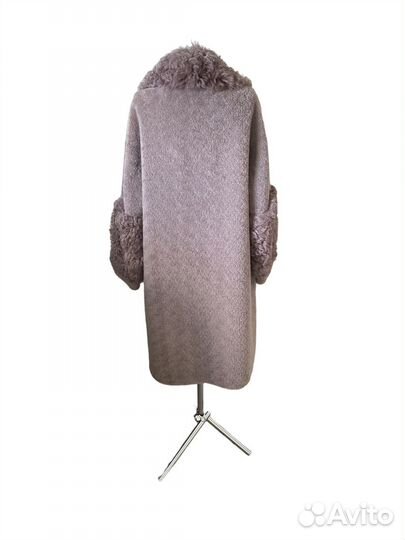 Зимнее пальто шуба из шерсти 48 Италия