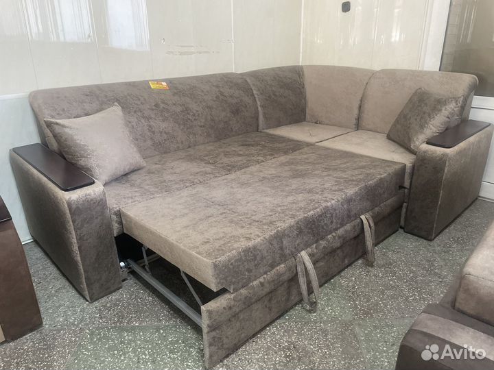 Диван Угловой