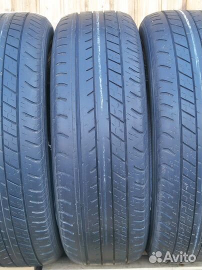 Dunlop Grandtrek ST30 225/60 R18 100