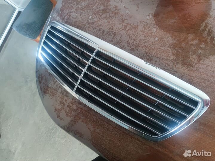 Решетка радиатора mercedes w211