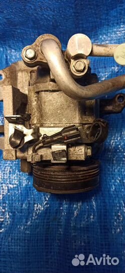 Компрессор кондиционера Subaru 73111FG001 GH\SH