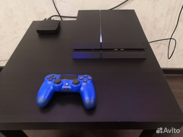 Sony playstation 4 PS4 1tb с играми