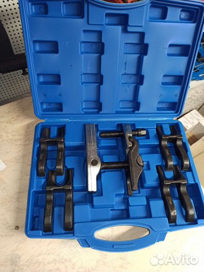 Набор съемников рулевых и шаровых