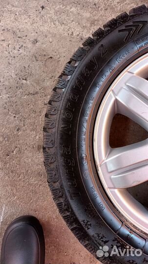 Колеса зимние с литыми дисками бу r15