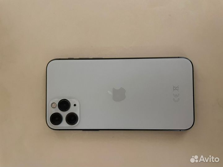 iPhone 11 Pro, 256 ГБ