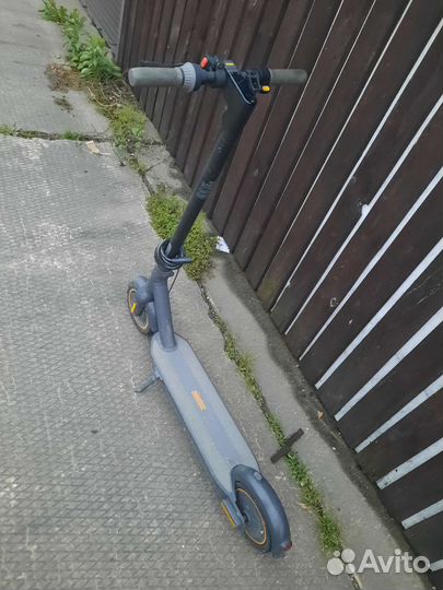 Электросамокат ninebot max g30p