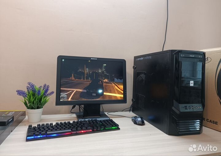 Игровой компьютер в сборе