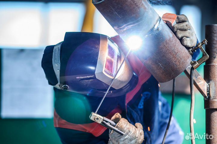 Электрогазосварщик накс вахта