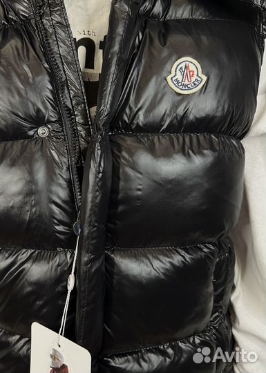 Жилетка Moncler матовая