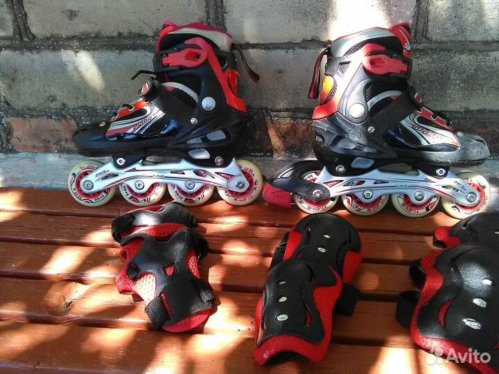 Ролики детские раздвижные размер 30-33 с защитой