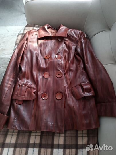 Кожаный плащ