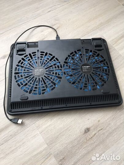 Подставка с охлаждением для ноутбука