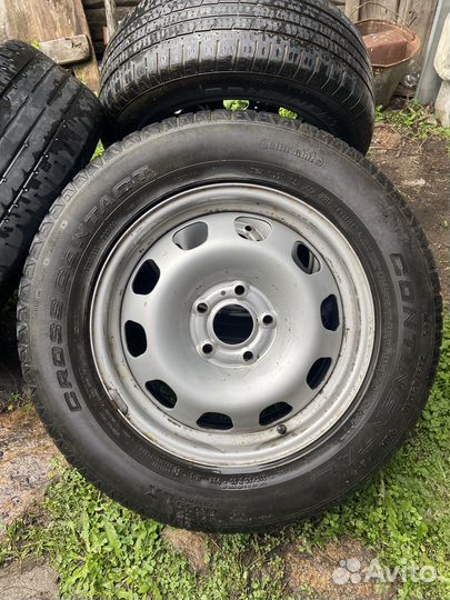 Continental ContiCrossContact LX 215/65 R16 98H