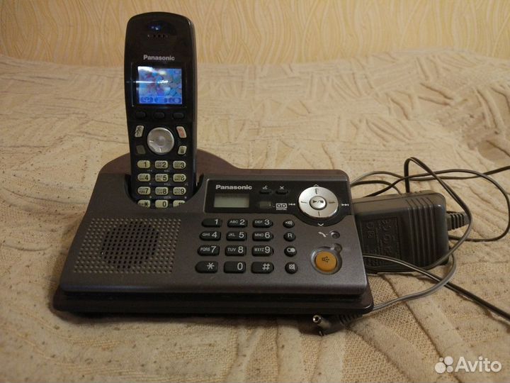 Беспроводной телефон Panasonic KX-TCD345RU