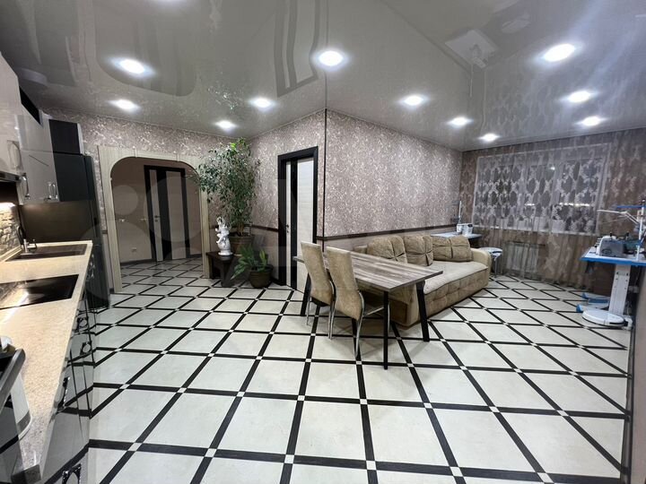 3-к. квартира, 85,1 м², 9/12 эт.