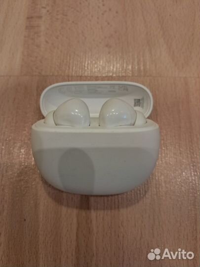 Продам беспроводные наушники Redmi Buds 4 Active