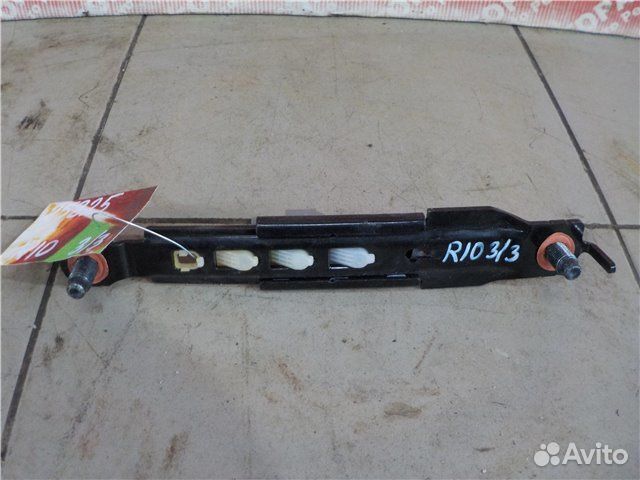 Механизм регулировки высоты ремня безопасности