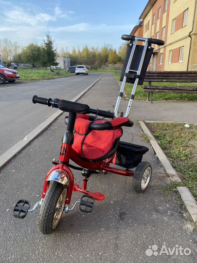 Детский велосипед с родительской ручкой