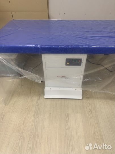 Утюжильный стол RED shark RS-TDZ-B1