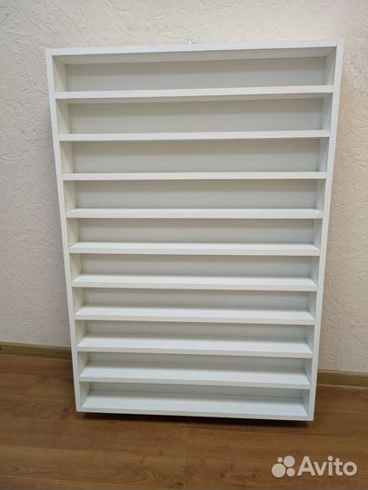 Полочка под гель-лаки