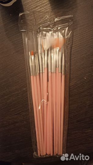 Кисти для маникюра