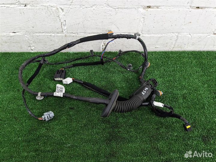 Проводка двери передней правой Hyundai IX35 2011